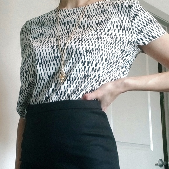 Banana Republic Tops - Banana Republic Black/White Top